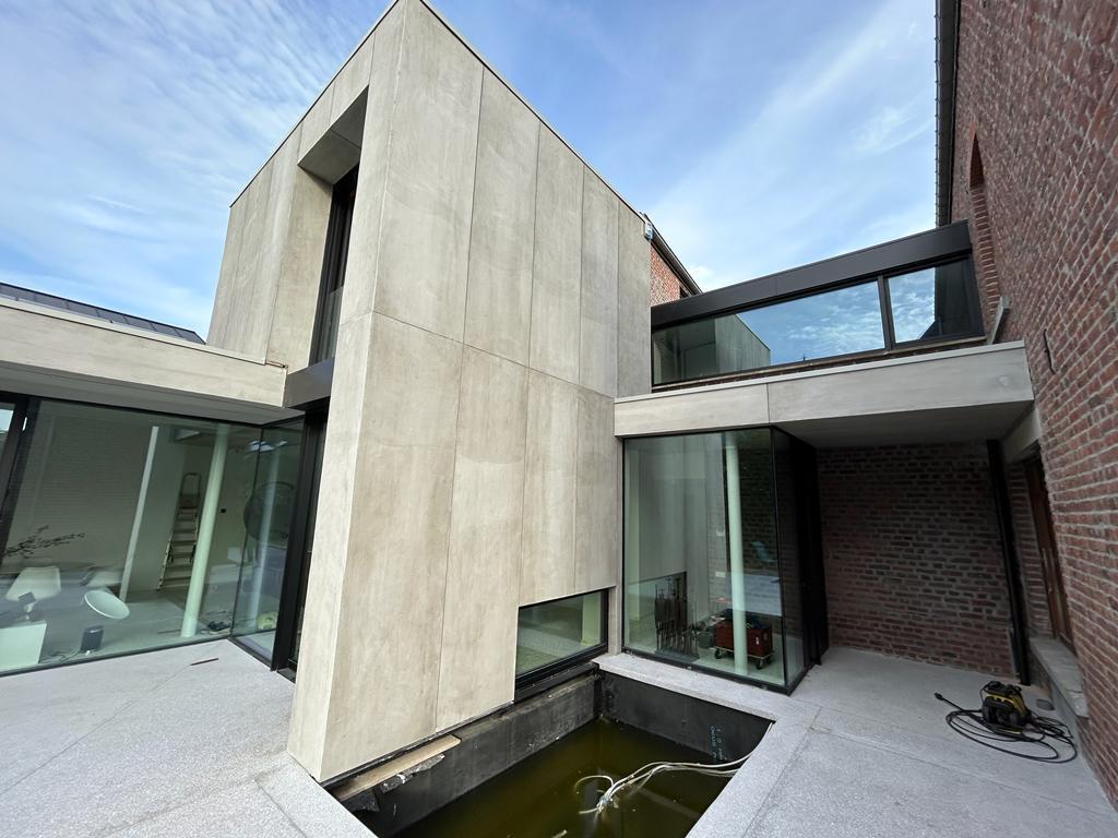Façade & extension · BetonWall · 01
