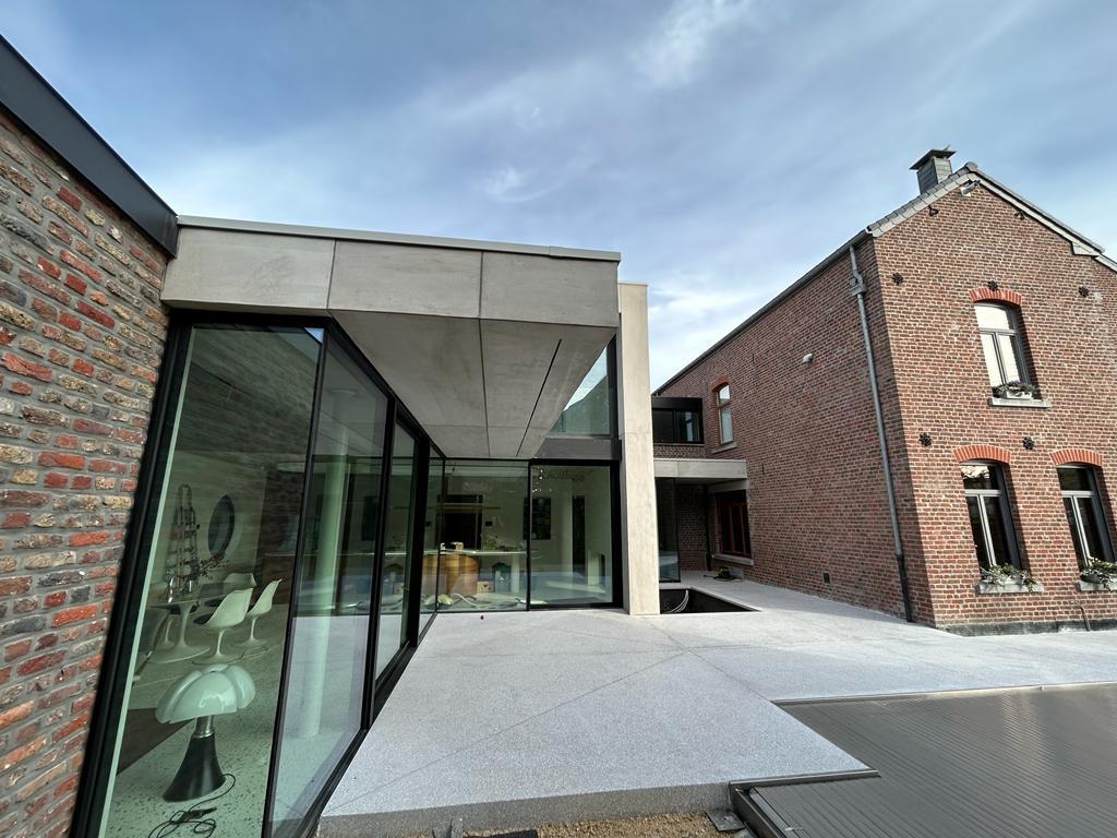Façade & extension · BetonWall · 05